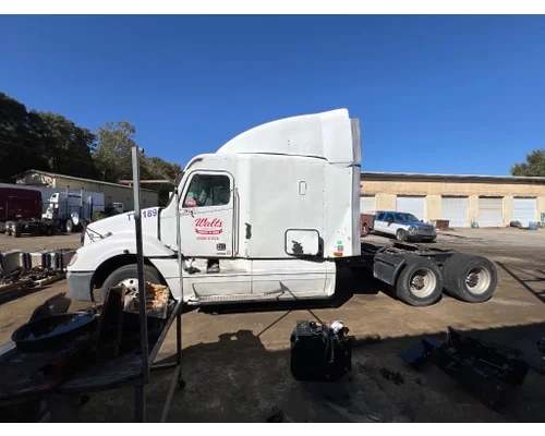 FREIGHTLINER COLUMBIA Complete Vehicle