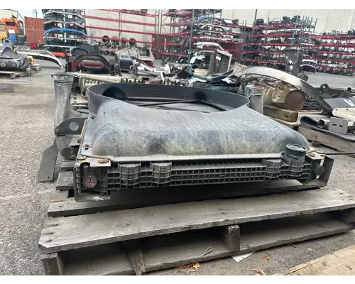 FREIGHTLINER COLUMBIA Cooling Assy. (Rad., Cond., ATAAC)