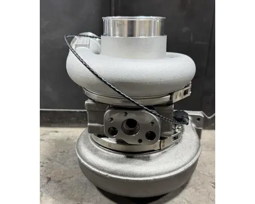 FREIGHTLINER COLUMBIA Cylinder Head