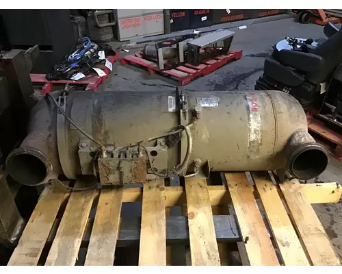 FREIGHTLINER COLUMBIA DPF AFTER TREATMENT