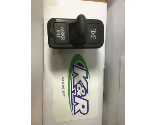 FREIGHTLINER COLUMBIA Dash  Console Switch