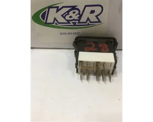 FREIGHTLINER COLUMBIA Dash  Console Switch