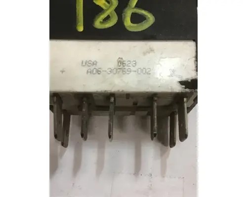 FREIGHTLINER COLUMBIA Dash  Console Switch