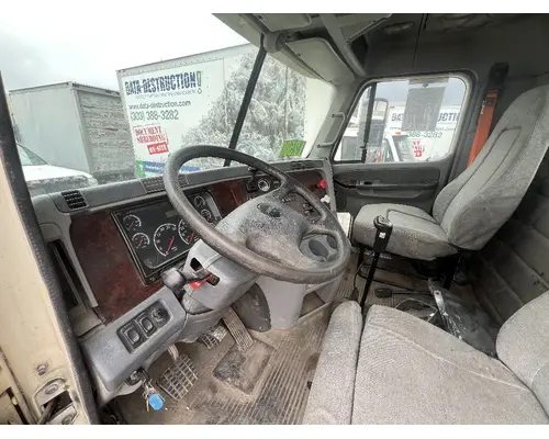 FREIGHTLINER COLUMBIA Dash Assembly