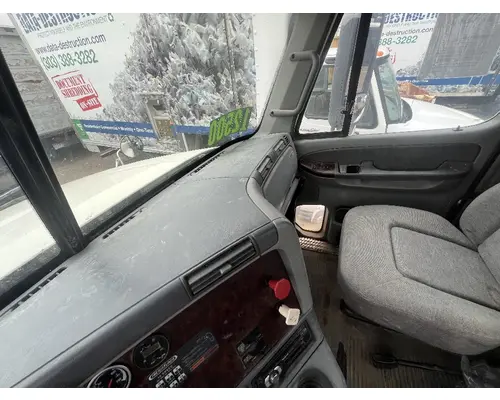 FREIGHTLINER COLUMBIA Dash Assembly