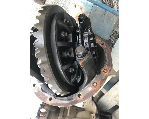 FREIGHTLINER COLUMBIA Differential Assembly (Rear, Rear)