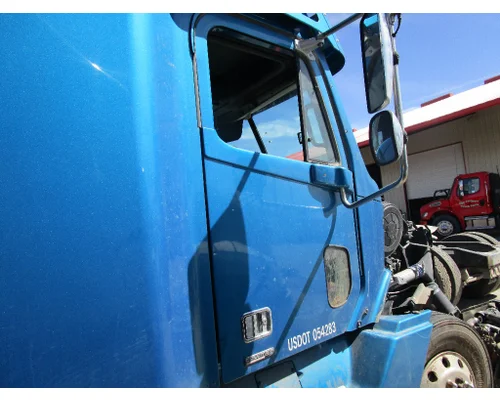 FREIGHTLINER COLUMBIA Door Assembly, Front