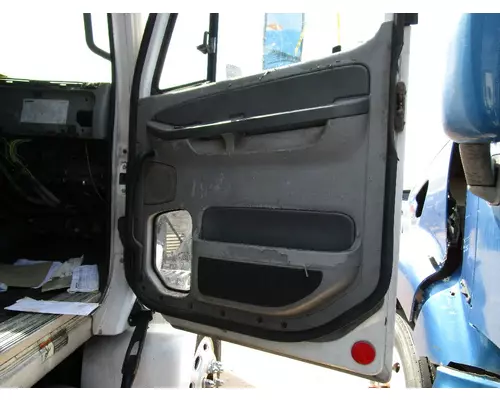 FREIGHTLINER COLUMBIA Door Assembly, Front