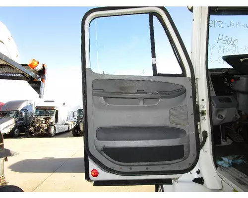 FREIGHTLINER COLUMBIA Door Assembly, Front