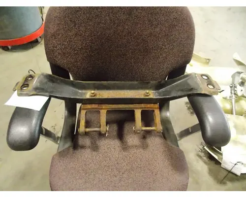 FREIGHTLINER COLUMBIA Door Hinge, Front