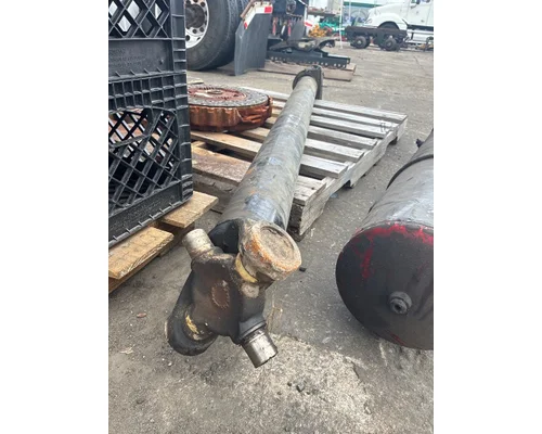 FREIGHTLINER COLUMBIA Drive Shaft, Front