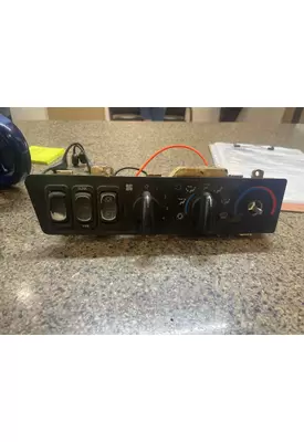 FREIGHTLINER COLUMBIA ECM (HVAC)/climate control