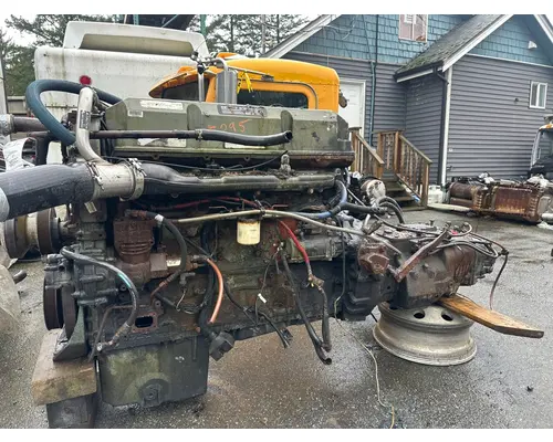 FREIGHTLINER COLUMBIA Engine Assembly