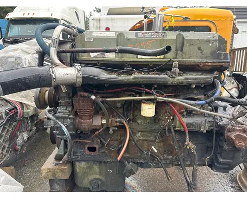 FREIGHTLINER COLUMBIA Engine Assembly