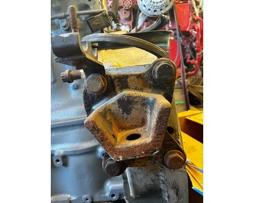 FREIGHTLINER COLUMBIA Engine Mounts