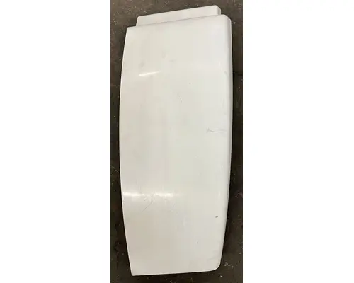 FREIGHTLINER COLUMBIA Fender Extension