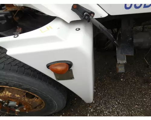 FREIGHTLINER COLUMBIA Fender Extension