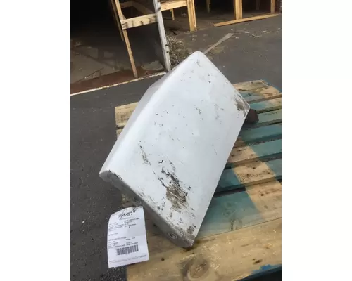 FREIGHTLINER COLUMBIA Fender Extension