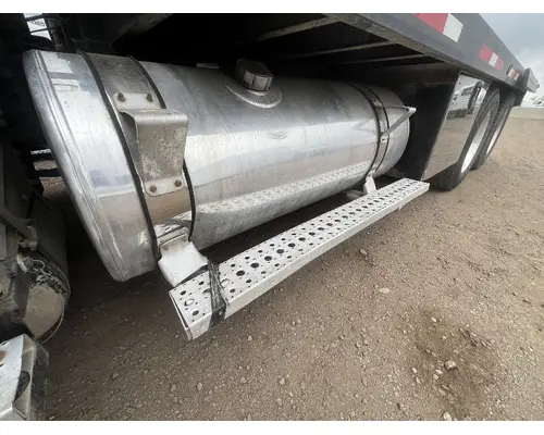 FREIGHTLINER COLUMBIA Fuel Tank