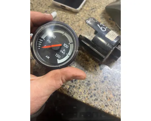 FREIGHTLINER COLUMBIA Gauges (all)