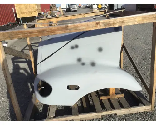 FREIGHTLINER COLUMBIA HOOD
