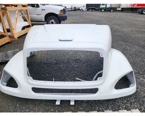 FREIGHTLINER COLUMBIA HOOD