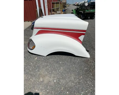 FREIGHTLINER COLUMBIA HOOD