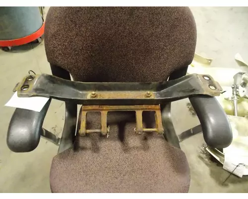 FREIGHTLINER COLUMBIA Hood Hinge