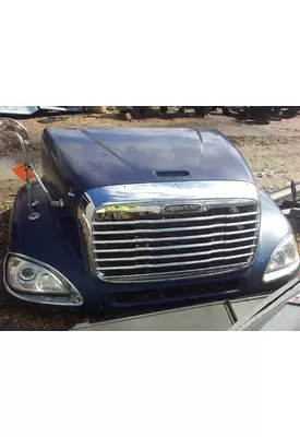 FREIGHTLINER COLUMBIA Hood