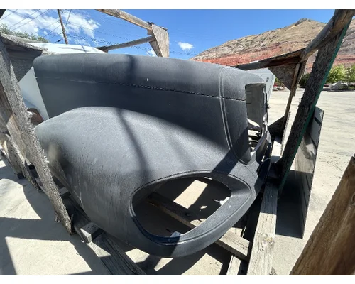 FREIGHTLINER COLUMBIA Hood