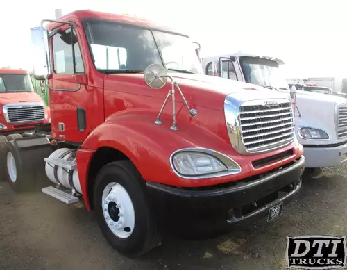 FREIGHTLINER COLUMBIA Hood