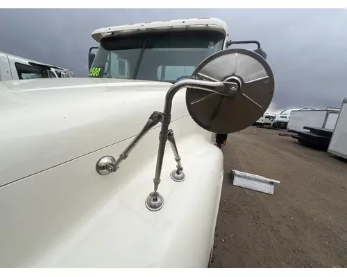 FREIGHTLINER COLUMBIA Hood