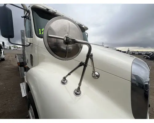 FREIGHTLINER COLUMBIA Hood