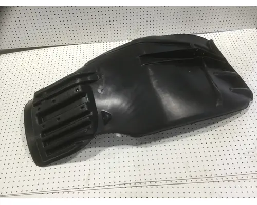 FREIGHTLINER COLUMBIA INNER FENDER