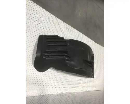 FREIGHTLINER COLUMBIA INNER FENDER