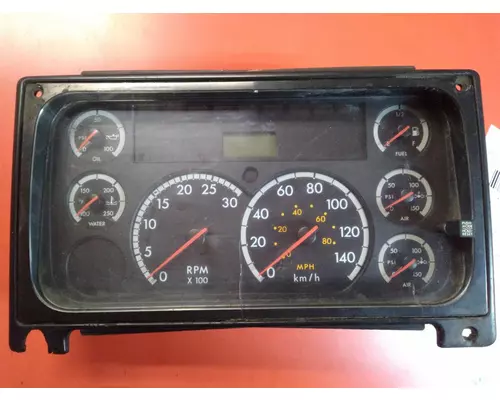 FREIGHTLINER COLUMBIA Instrument Cluster