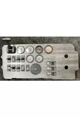 FREIGHTLINER COLUMBIA Instrument Cluster