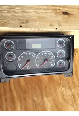 FREIGHTLINER COLUMBIA Instrument Cluster