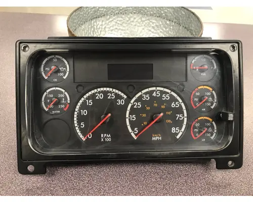 FREIGHTLINER COLUMBIA Instrument Cluster