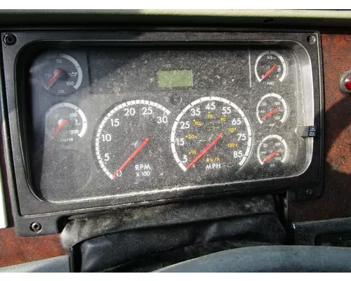 FREIGHTLINER COLUMBIA Instrument Cluster