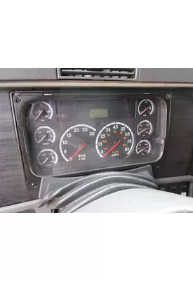 FREIGHTLINER COLUMBIA Instrument Cluster