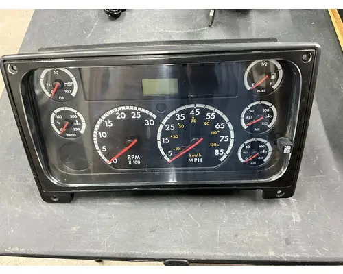 FREIGHTLINER COLUMBIA Instrument Cluster