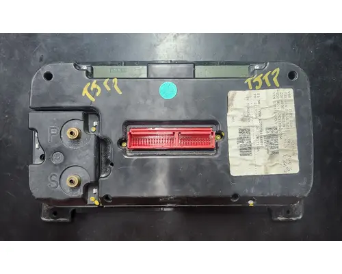FREIGHTLINER COLUMBIA Instrument Cluster
