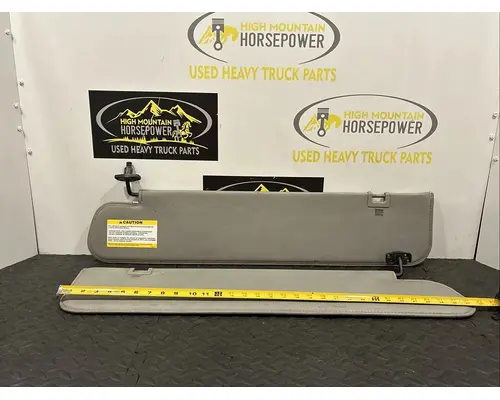 FREIGHTLINER COLUMBIA Interior Sun Visor