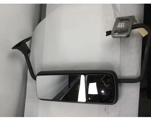 FREIGHTLINER COLUMBIA MIRROR - DOOR