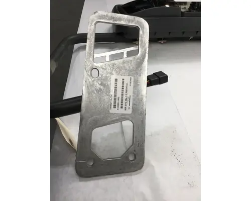 FREIGHTLINER COLUMBIA MIRROR - DOOR