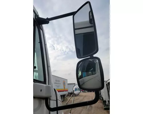 FREIGHTLINER COLUMBIA Mirror (Side View)