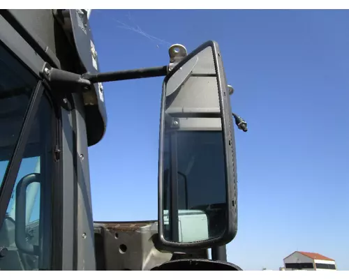 FREIGHTLINER COLUMBIA Mirror (Side View)