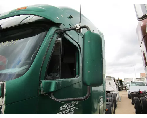 FREIGHTLINER COLUMBIA Mirror (Side View)