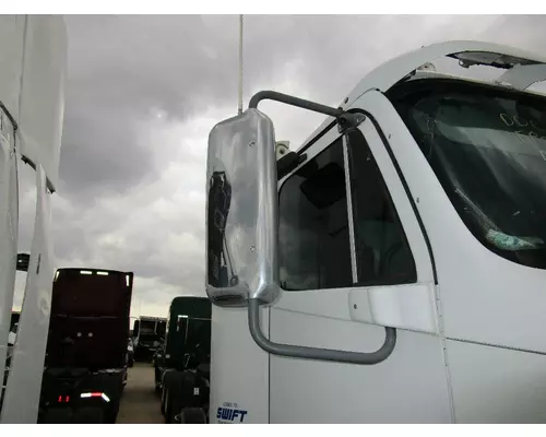 FREIGHTLINER COLUMBIA Mirror (Side View)